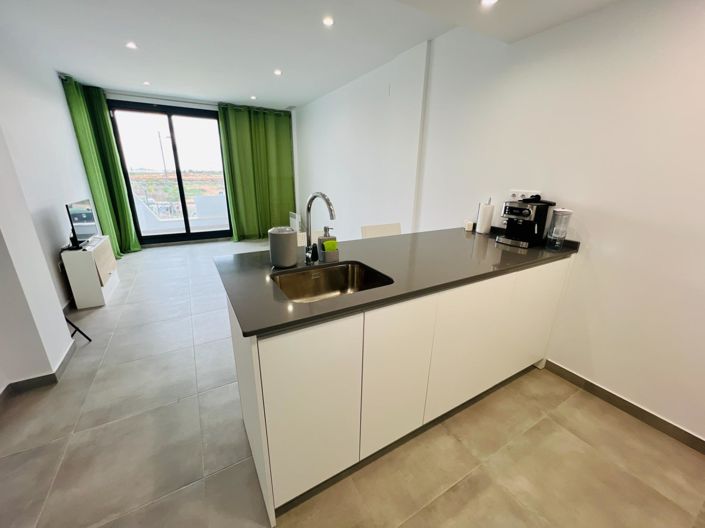 Image No.7-2 Bed Apartment for sale