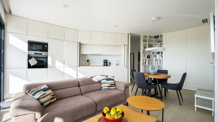 Image No.8-2 Bed Apartment for sale