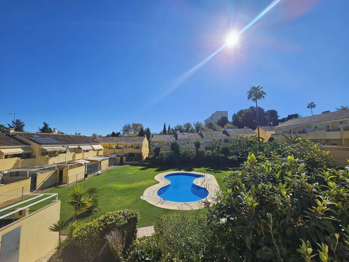 Image No.10-3 Bed Townhouse for sale