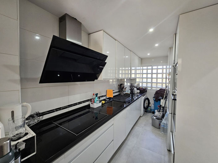 Image No.3-3 Bed Townhouse for sale