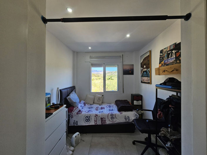 Image No.8-3 Bed Townhouse for sale