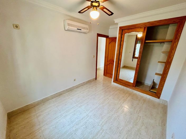 Image No.36-3 Bed Apartment for sale