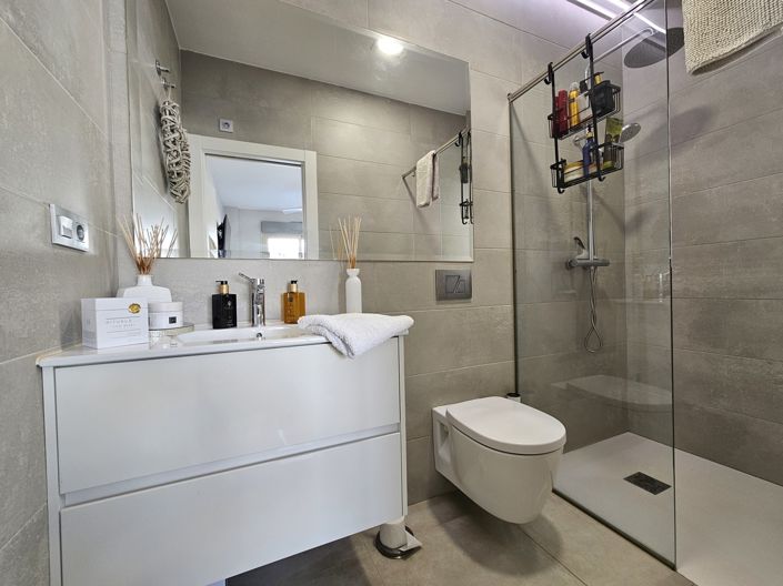 Image No.14-3 Bed Villa for sale