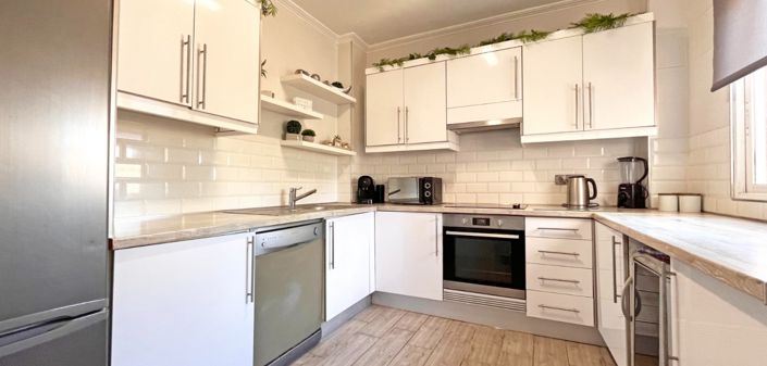 Image No.27-4 Bed Villa for sale