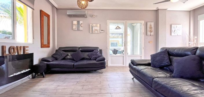 Image No.30-4 Bed Villa for sale