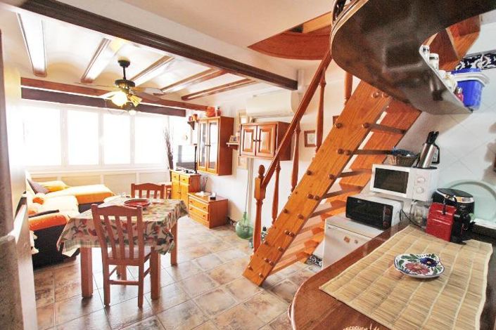 Image No.27-2 Bed House for sale