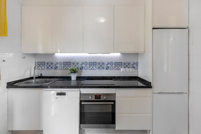 Image No.20-5 Bed Villa for sale