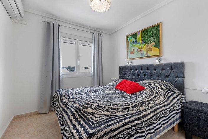 Image No.22-5 Bed Villa for sale