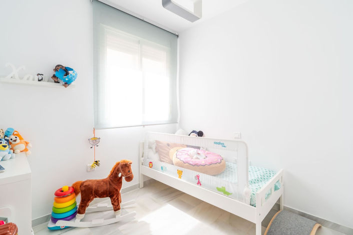 Image No.2-3 Bed House for sale