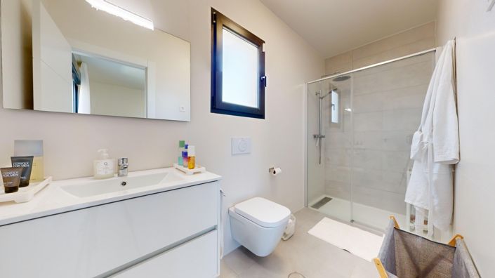 Image No.22-3 Bed Villa for sale