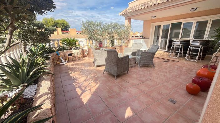 Image No.6-3 Bed Apartment for sale