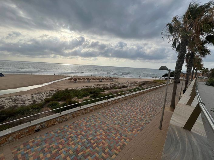 Image No.12-3 Bed Apartment for sale