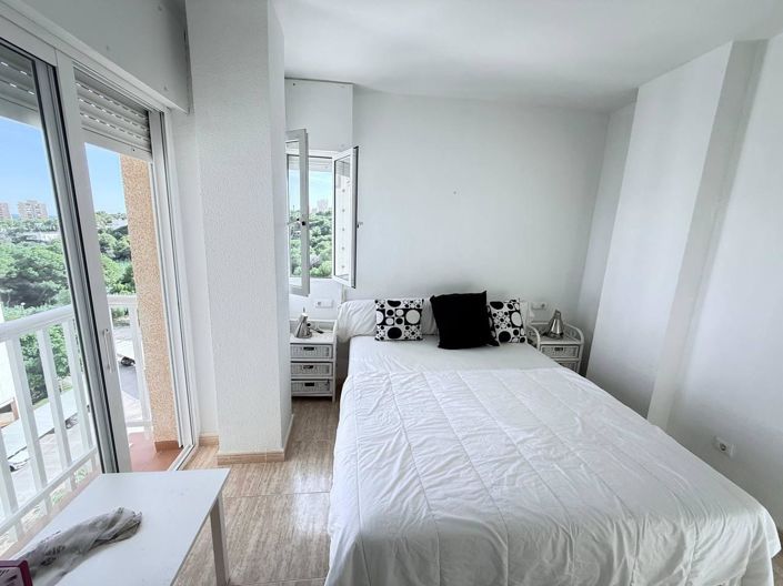 Image No.13-3 Bed Apartment for sale