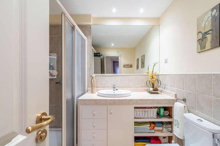 Image No.10-3 Bed Apartment for sale