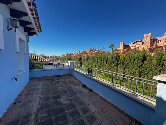 Image No.15-3 Bed Villa for sale