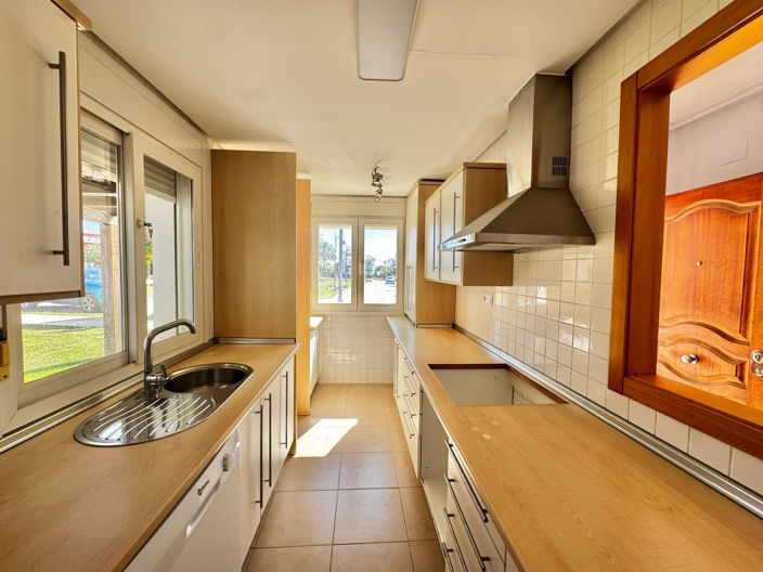 Image No.6-3 Bed Villa for sale