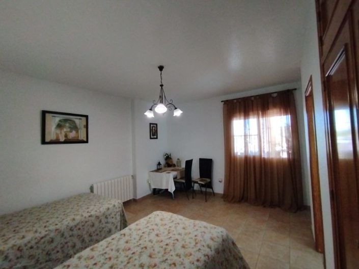 Image No.46-6 Bed Villa for sale