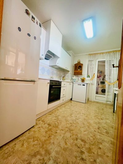 Image No.8-3 Bed Apartment for sale