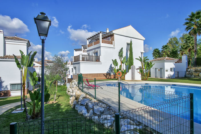 Image No.3-2 Bed Villa for sale