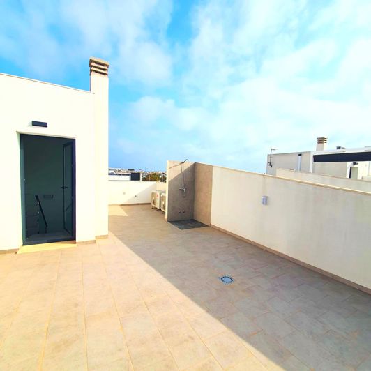 Image No.6-3 Bed Villa for sale