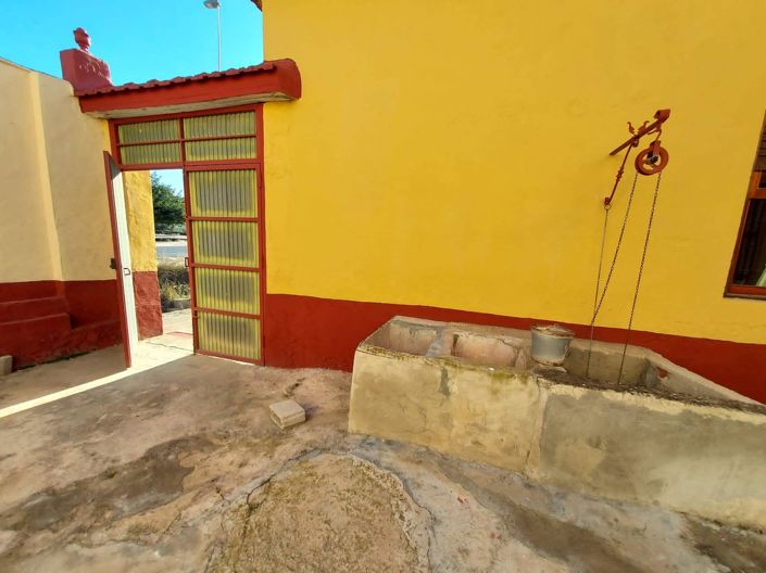 Image No.12-4 Bed Country House for sale