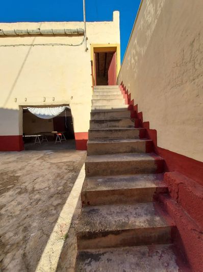 Image No.19-4 Bed Country House for sale