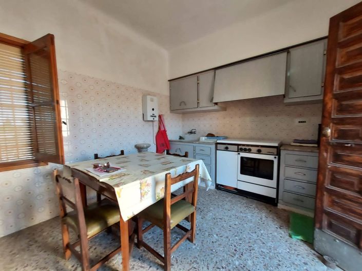 Image No.37-4 Bed Country House for sale