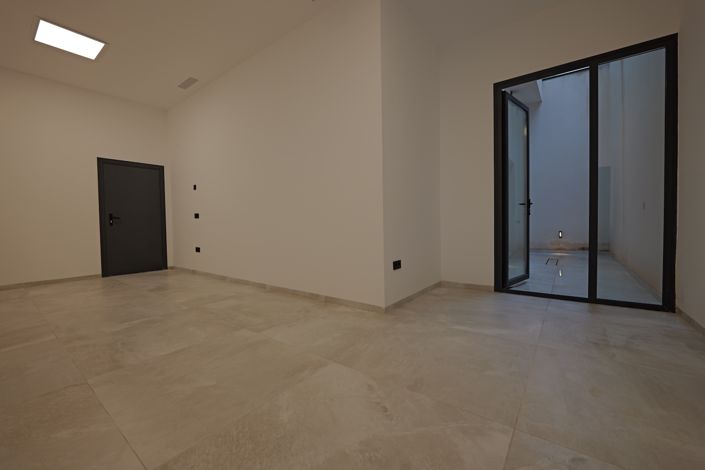 Image No.15-4 Bed Villa for sale