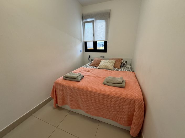 Image No.12-2 Bed Apartment for sale