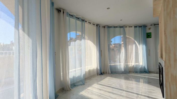 Image No.18-3 Bed Villa for sale