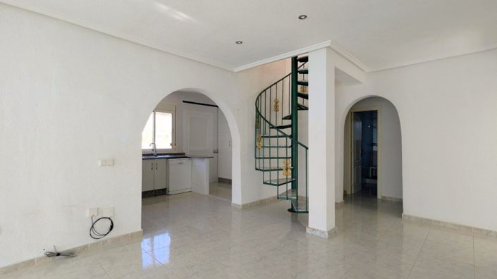 Image No.21-3 Bed Villa for sale