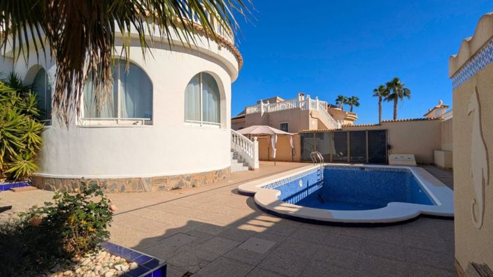 Image No.5-3 Bed Villa for sale