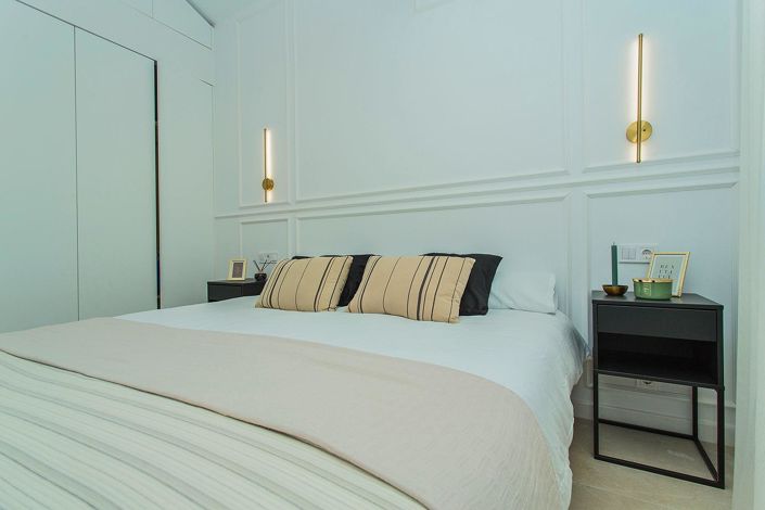 Image No.23-2 Bed Townhouse for sale