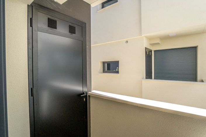 Image No.17-2 Bed Apartment for sale