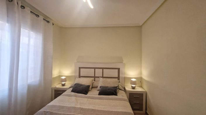 Image No.11-3 Bed Townhouse for sale