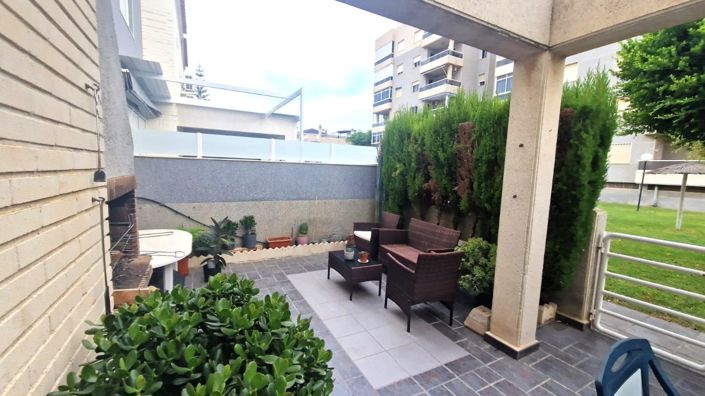 Image No.31-3 Bed Townhouse for sale