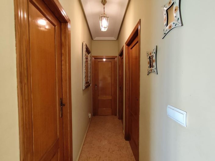 Image No.19-3 Bed Villa for sale