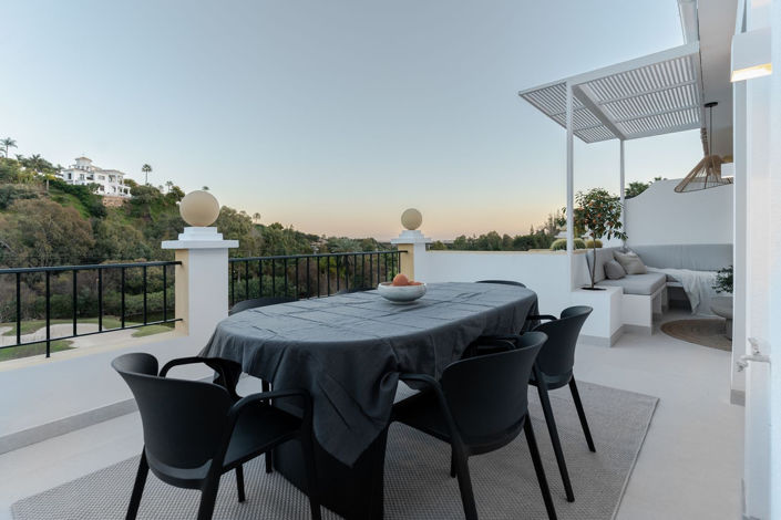 Image No.14-2 Bed Villa for sale