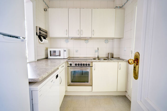 Image No.8-2 Bed Apartment for sale