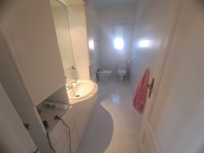 Image No.20-5 Bed Villa for sale