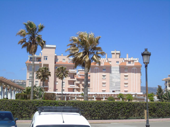 Image No.2-Villa de 2 chambres à vendre à San Luis de Sabinillas