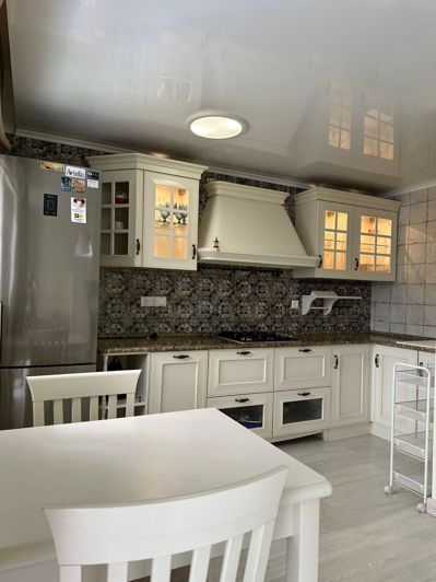 Image No.8-3 Bed Apartment for sale