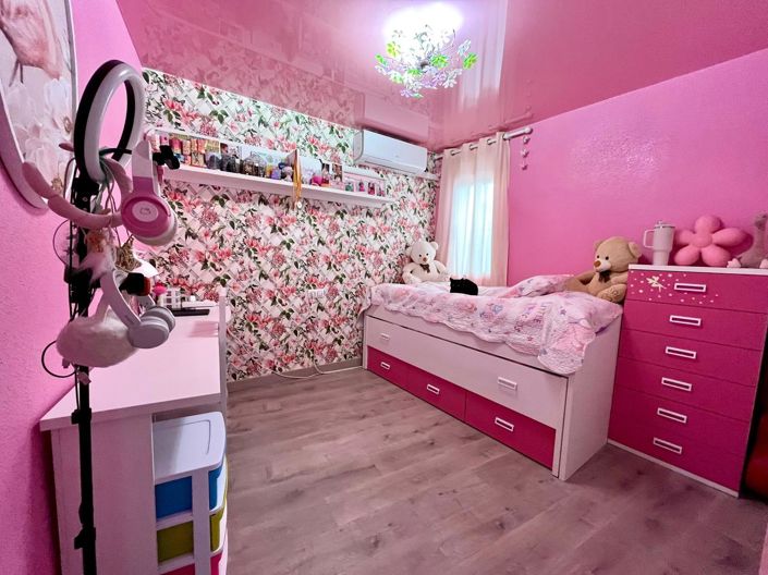 Image No.24-4 Bed Apartment for sale