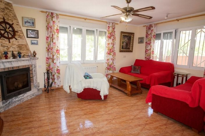 Image No.2-Villa de 5 chambres à vendre à Torrevieja