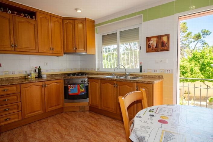 Image No.25-5 Bed Property for sale
