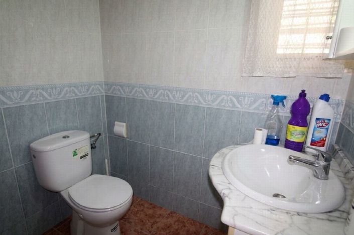 Image No.35-5 Bed Property for sale