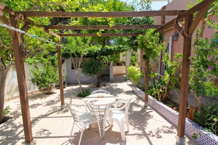 Image No.44-5 Bed Property for sale