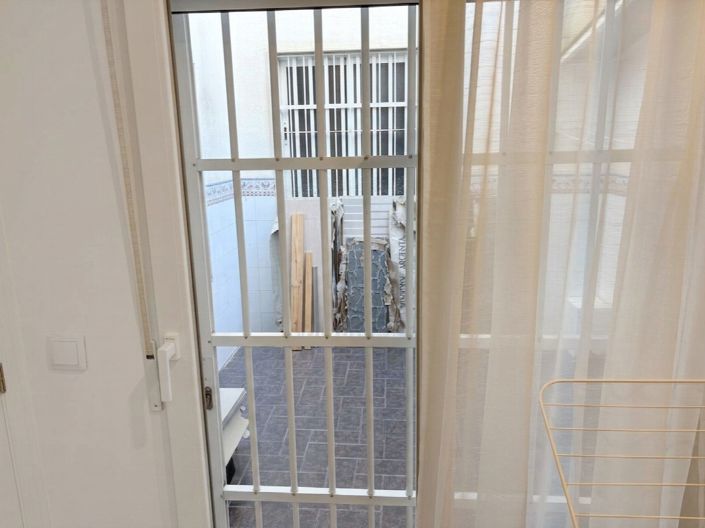 Image No.15-3 Bed Apartment for sale