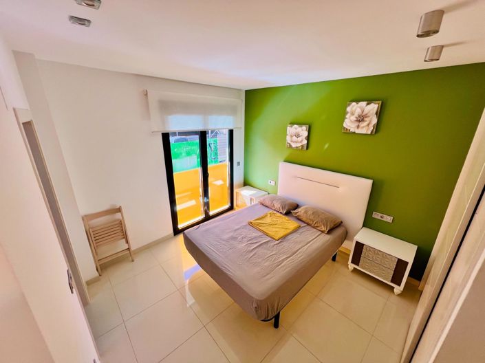 Image No.12-2 Bed Apartment for sale