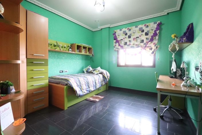 Image No.14-4 Bed Villa for sale